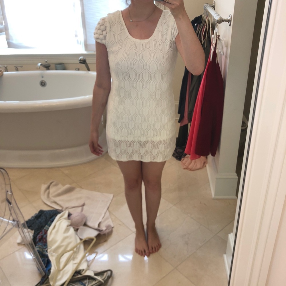 White knit dress